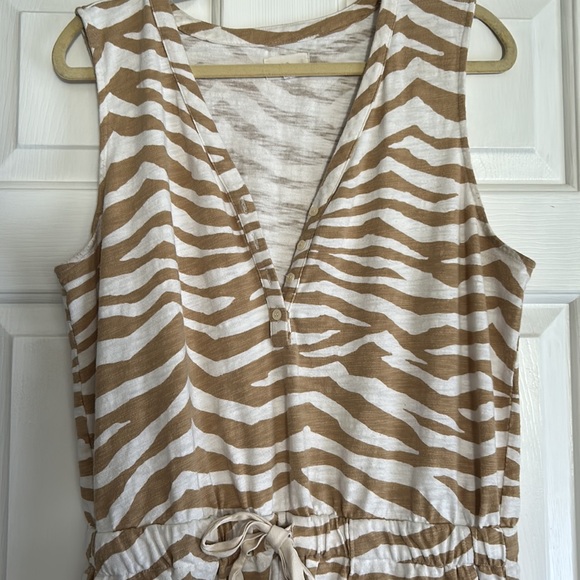 Lou & Grey romper - Picture 2 of 2